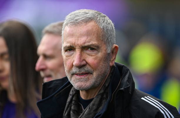 Graeme Souness đánh giá cao sức mạnh của Manchester City trong cuộc đua vô địch Premier League.