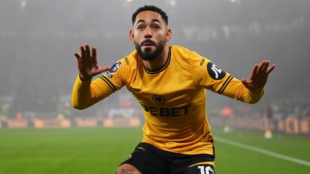 Hình ảnh Matheus Cunha, tiền đạo đang được Manchester United theo đuổi, thể hiện phong độ ấn tượng trong màu áo Wolves, thu hút sự chú ý của Quỷ Đỏ để tăng cường hàng công