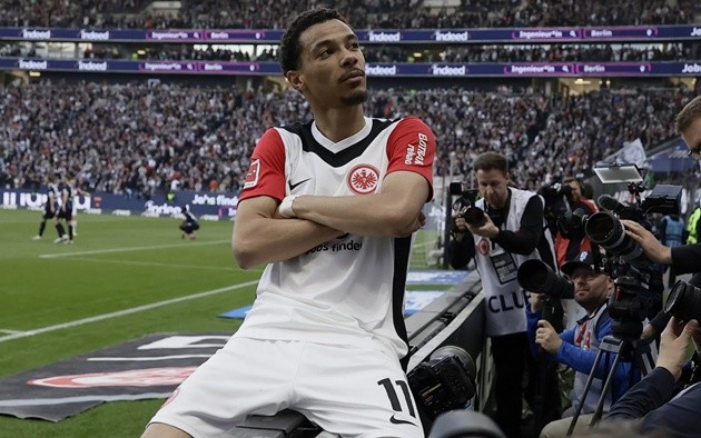Hugo Ekitike đang gây ấn tượng tại Frankfurt