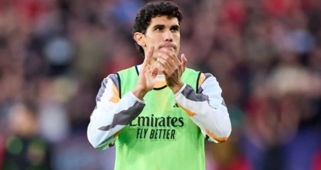Jesus Vallejo là một sự lựa chọn khác nơi hàng thủ Real Madrid, nhưng anh ít được sử dụng trong mùa giải này