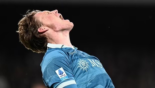 McTominay chơi thăng hoa.