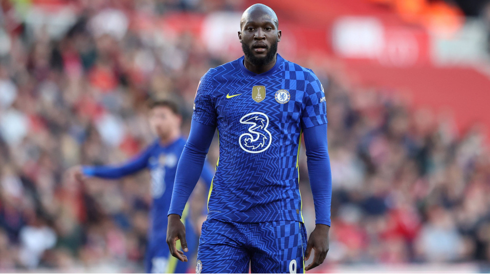 Romelu Lukaku trong màu áo Chelsea, đang được định giá 38 triệu bảng trên thị trường chuyển nhượng