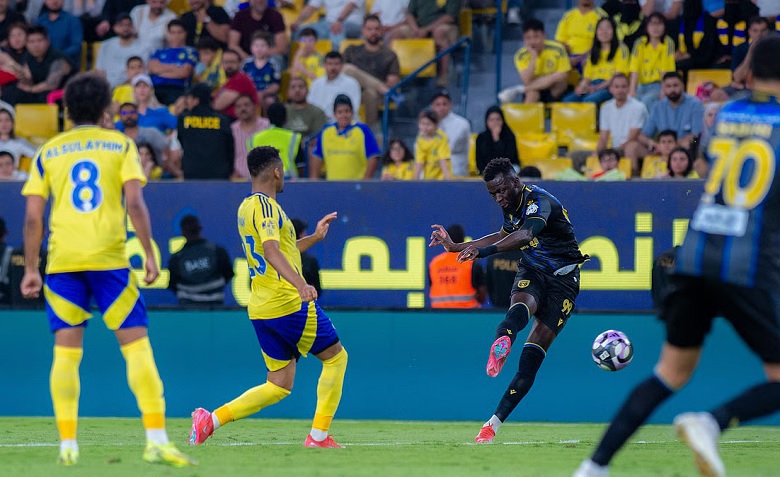 Cầu thủ Al Nassr thất vọng sau trận hòa Al Taawoun, lỡ cơ hội dự Cúp C1 Châu Á