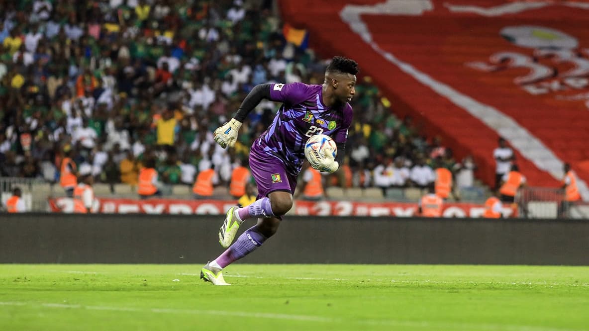 Thủ môn Andre Onana thi đấu cho Manchester United trước khi hội quân cùng đội tuyển Cameroon tại CAN 2024