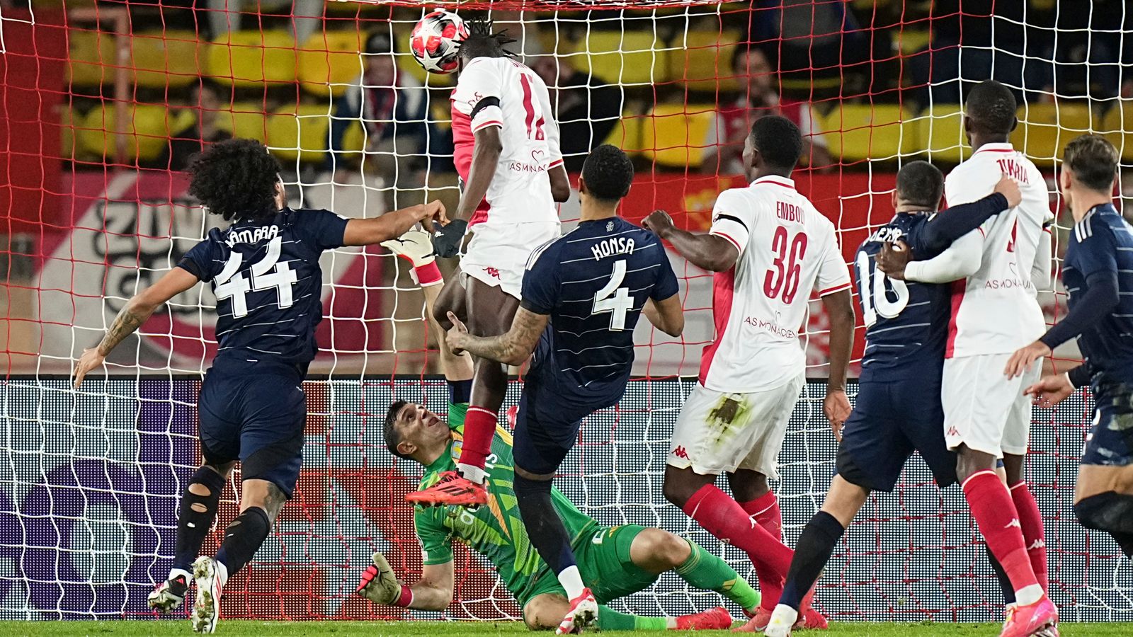 Aston Villa thất bại trước Monaco tại Cúp C1, đội bóng của Unai Emery gặp khó khăn
