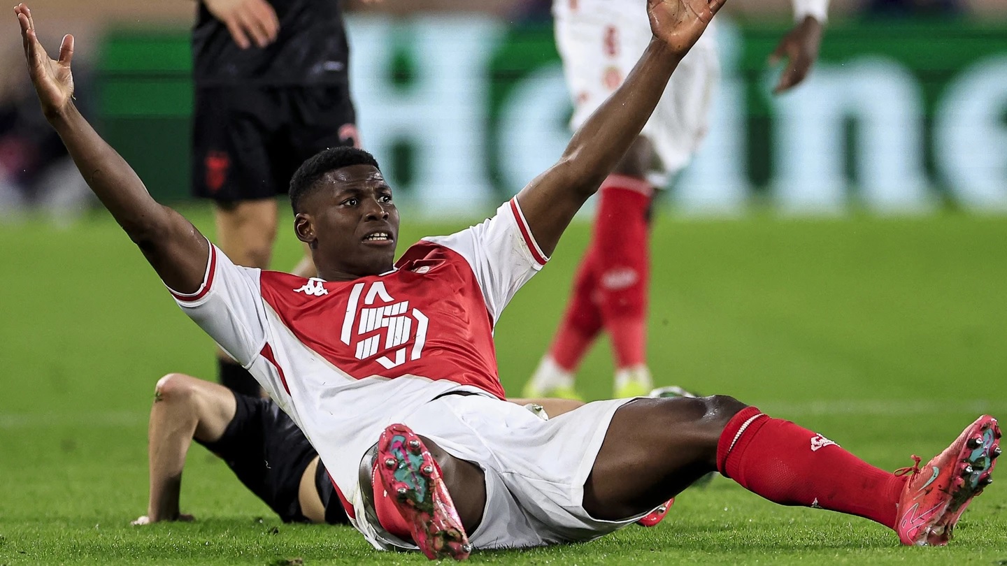 Vangelis Pavlidis ăn mừng bàn thắng mang về chiến thắng cho Benfica trước Monaco