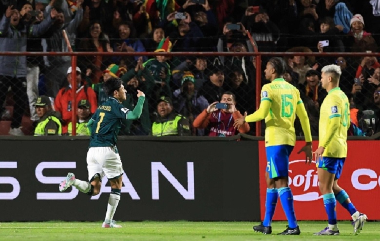 Đội tuyển Bolivia ăn mừng chiến thắng lịch sử trước Brazil, giành suất play-off World Cup 2026