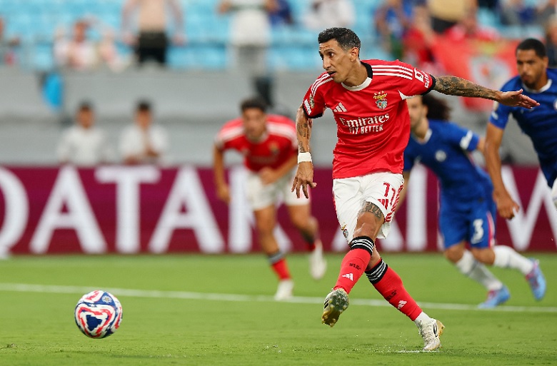 Di Maria thực hiện quả penalty quan trọng cho Benfica tại FIFA Club World Cup 2025