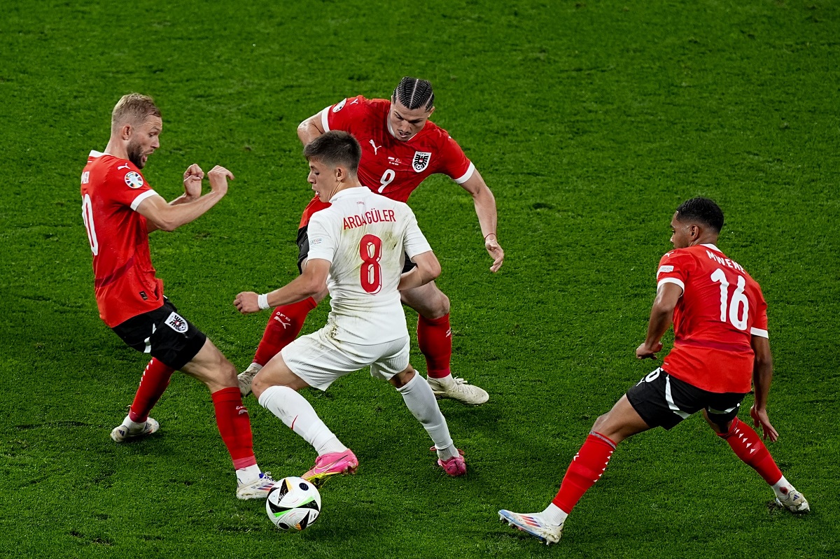 Arda Guler tỏa sáng, ghi bàn và kiến tạo tại EURO 2024, sánh vai cùng huyền thoại Cristiano Ronaldo và Wayne Rooney
