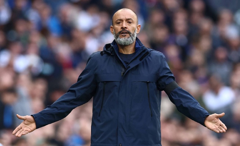HLV Nuno Santo và chủ tịch Evangelos Marinakis đã không còn tiếng nói chung tại Nottingham Forest