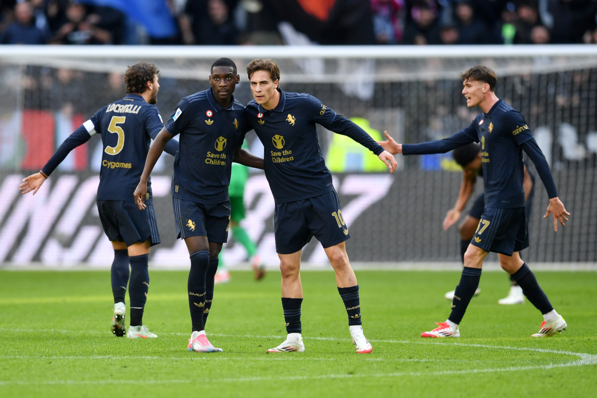 Kolo Muani ăn mừng bàn thắng gỡ hòa cho Juventus trước Empoli tại Serie A