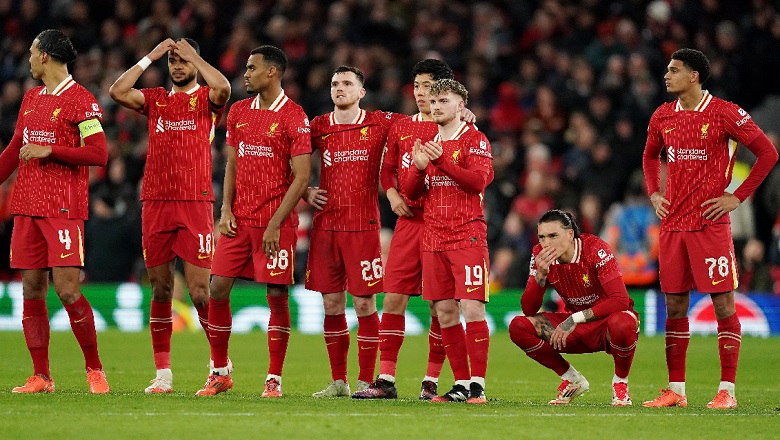 Thủ thành Donnarumma của PSG cản phá cú sút phạt đền trong loạt luân lưu, giúp đội nhà loại Liverpool khỏi Cúp C1.