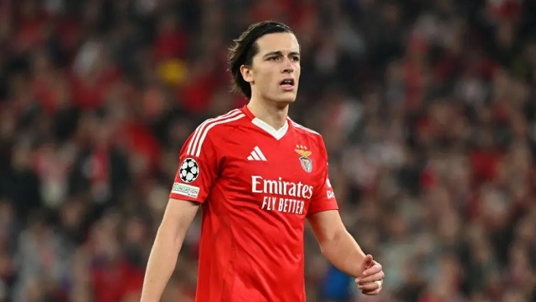 Alvaro Carreras gia nhập Real Madrid, Manchester United hưởng lợi gần 9 triệu bảng