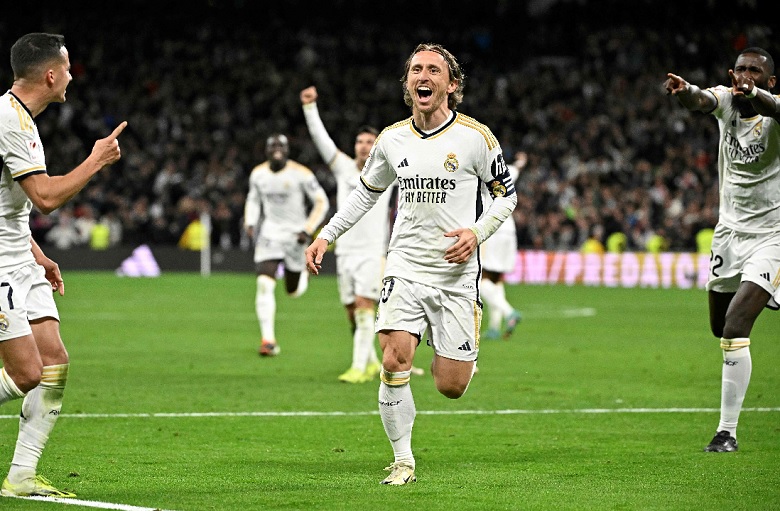 Luka Modric trong màu áo Real Madrid với quyết tâm tiếp tục sự nghiệp và dự World Cup 2026