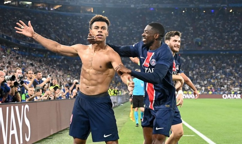 Ousmane Dembele trong màu áo PSG, chấn thương khiến anh vắng mặt giai đoạn quan trọng của mùa giải và chiến dịch Cúp C1.