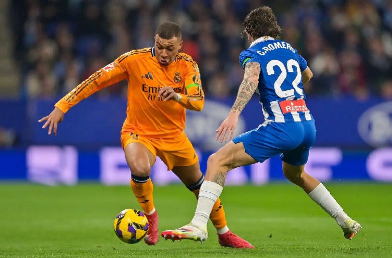 Real Madrid thua sốc Espanyol 0-1 tại vòng 22 La Liga, các cầu thủ Madrid thất vọng trên sân RCDE