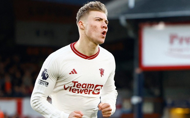Tiền đạo Rasmus Hojlund của Manchester United gặp chấn thương cơ, ảnh hưởng nặng nề đến mục tiêu top 4