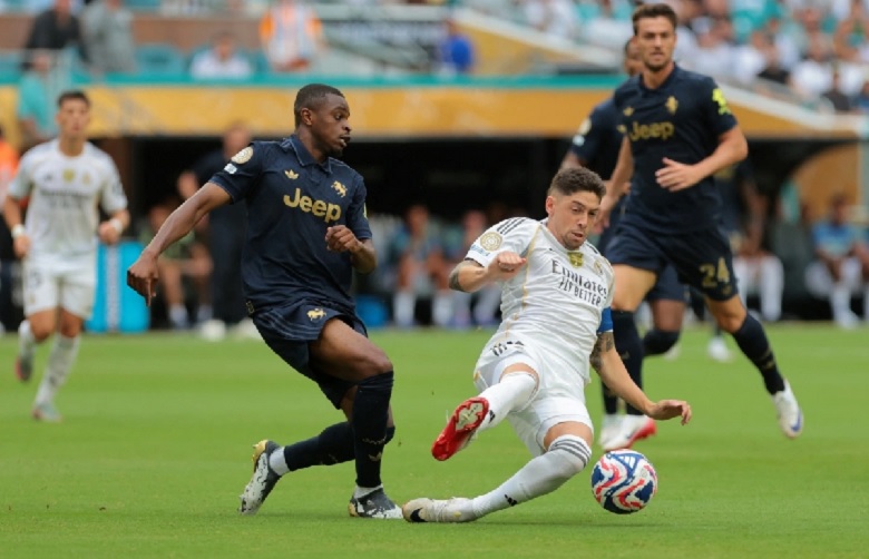 Các cầu thủ Real Madrid ăn mừng bàn thắng vào lưới Juventus tại FIFA Club World Cup 2025
