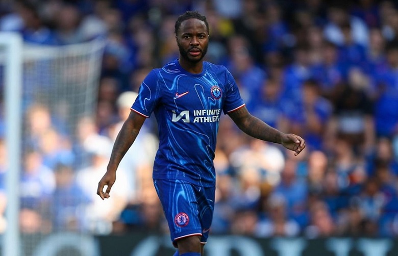Raheem Sterling trong màu áo Chelsea, tương lai bấp bênh tại Stamford Bridge