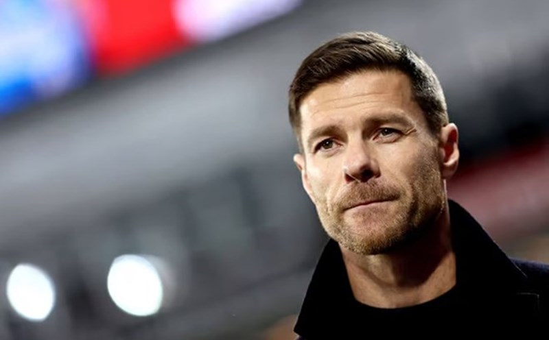 Xabi Alonso quyết định tiếp tục dẫn dắt Bayer Leverkusen