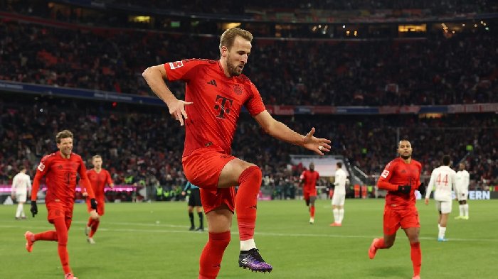 ket-qua-bong-da-hom-nay-23-11-bayern-munich-huy-diet-augsburg_1732327898.jpg