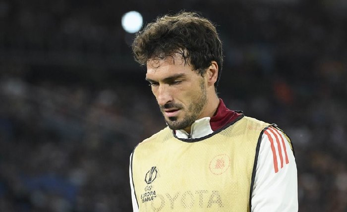 mats-hummels-tuyen-bo-giai-nghe-o-tuoi-36_1743819931.jpg