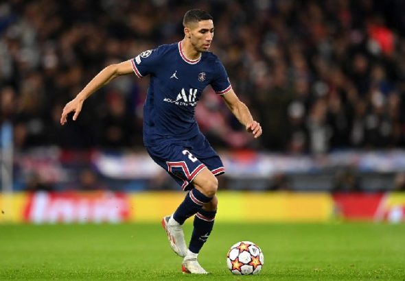 psg-vang-hakimi-o-tu-ket-c1-vi-an-treo-gio_1710515875.jpg