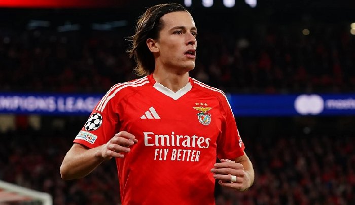 real-madrid-muon-bat-tay-voi-mu-trong-thuong-vu-alvaro-carreras_1746236045.jpg