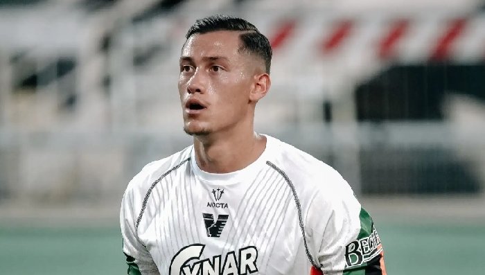 thu-quan-dt-indonesia-lot-vao-tam-ngam-cua-juventus_1738469358.jpg